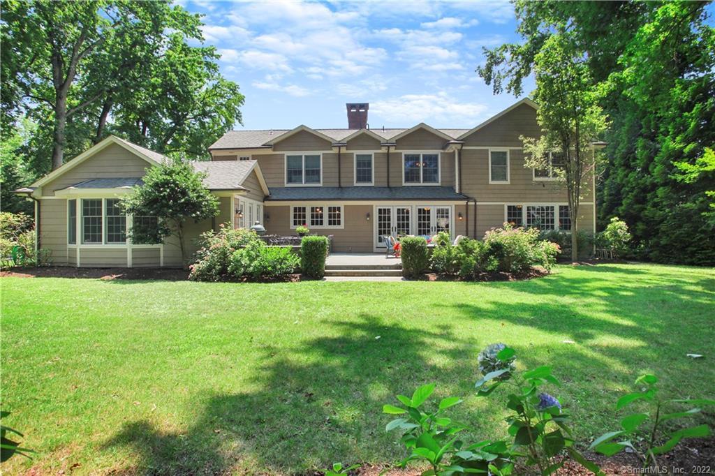 23 Welwyn Road Greenwich, CT 06878 - Photo 1 of 1 Gallery Image 1