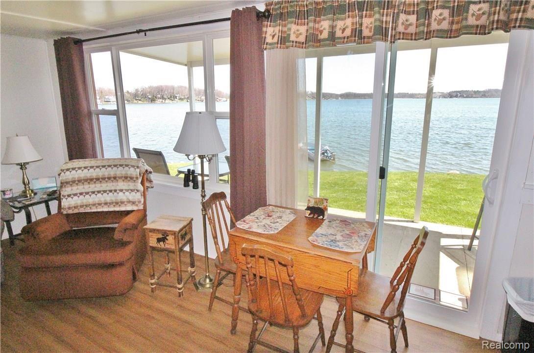 3843 Hunt Road Lapeer, MI 48446 - Photo 8 of 19 IMG_1865.JPG