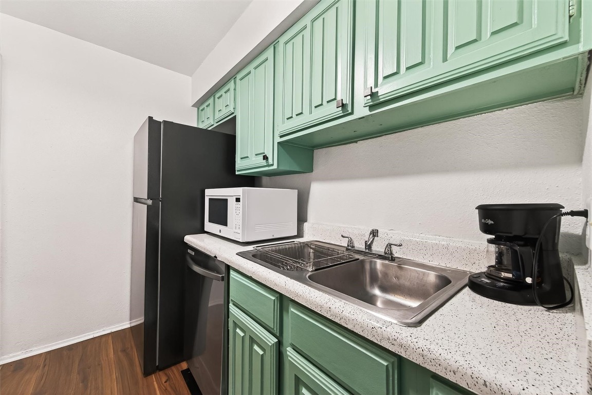 6001 Reims Road, Unit 908 Houston, TX 77036 - Photo 17 of 26