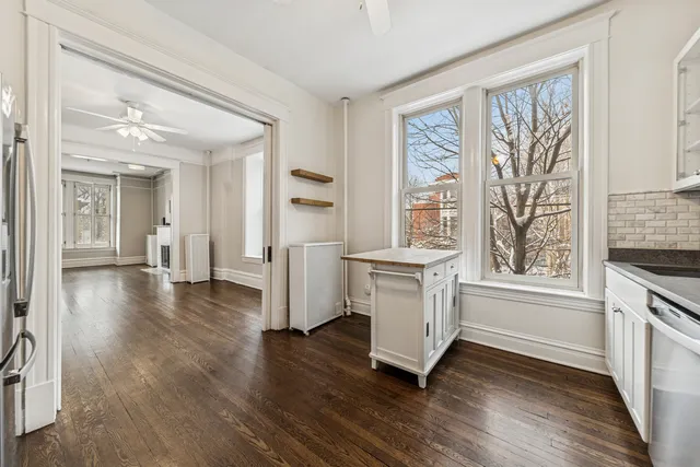 $3,600 | 2159 North Seminary Avenue, Unit B, Chicago, IL 60614