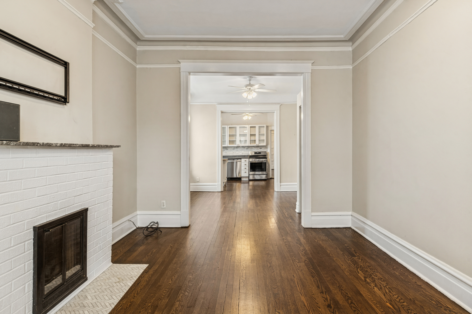 2159 North Seminary Avenue, Unit B Chicago, IL 60614 - Photo 8 of 19