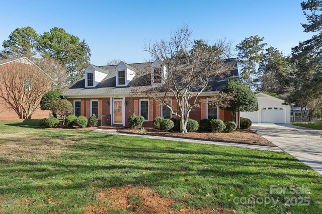 $750,000 | 5721 Carmel Station Avenue, Charlotte, NC 28226