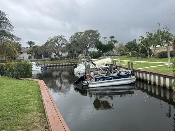 $1,600 | 1310 Northeast 14th Court, Unit K19, Jensen Beach, FL 34957