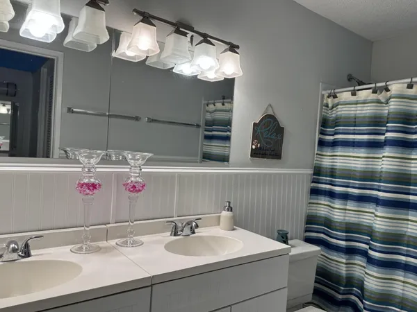 $1,600 | 1310 Northeast 14th Court, Unit K19, Jensen Beach, FL 34957