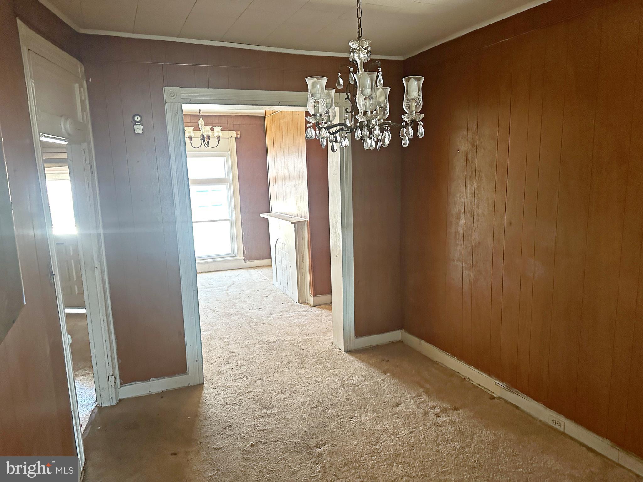1002 Appleton Street Baltimore, MD 21217 - Photo 6 of 12 Dining room
