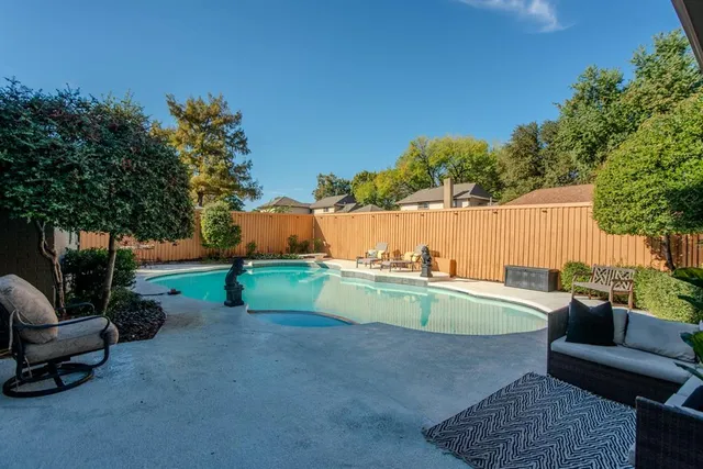 $550,000 | 1002 Nottingham Drive, Carrollton, TX 75007