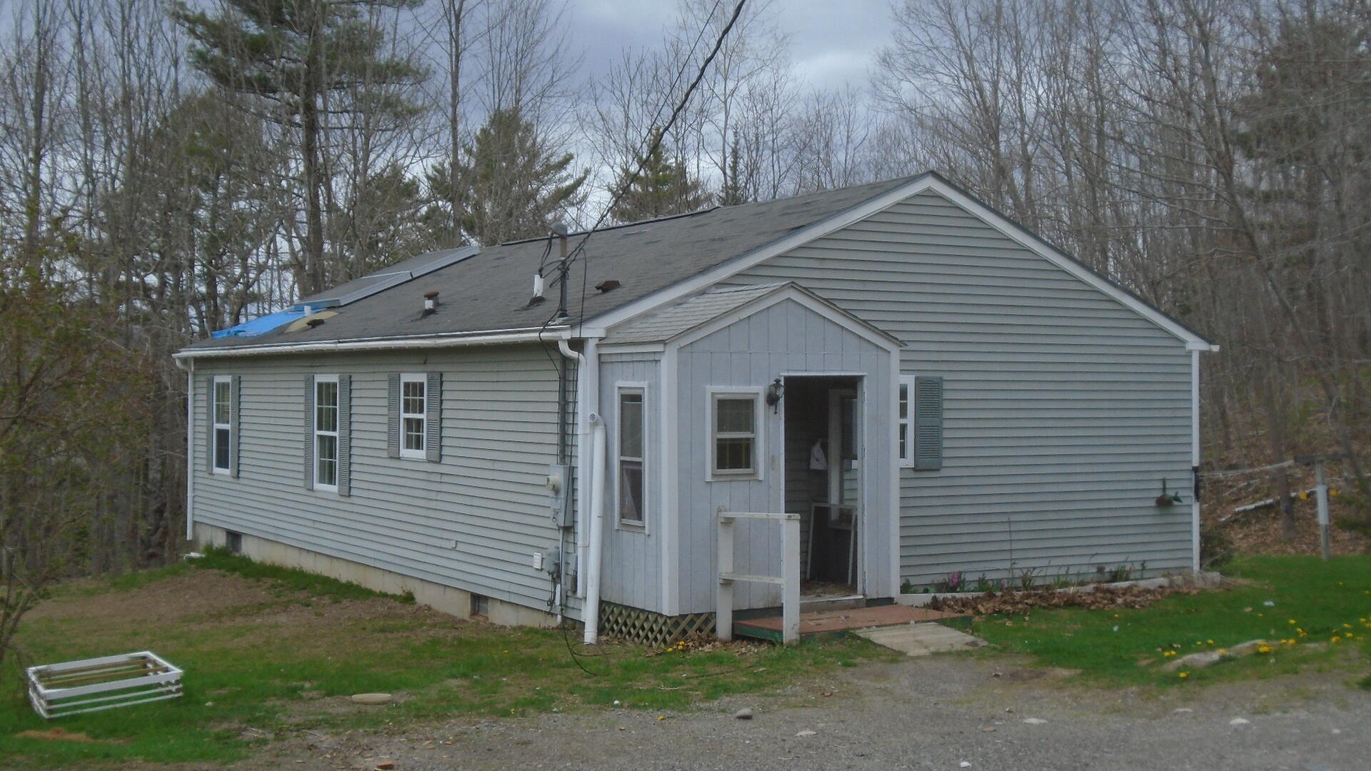 40 Reef Road Waldoboro, ME 04572 - Photo 10 of 26 10 side
