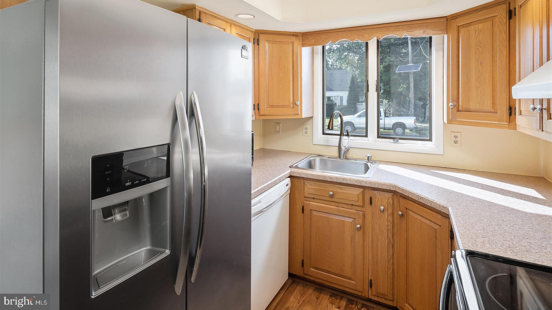 53 Falmouth Road Hamilton, NJ 08620 - Photo 15 of 27