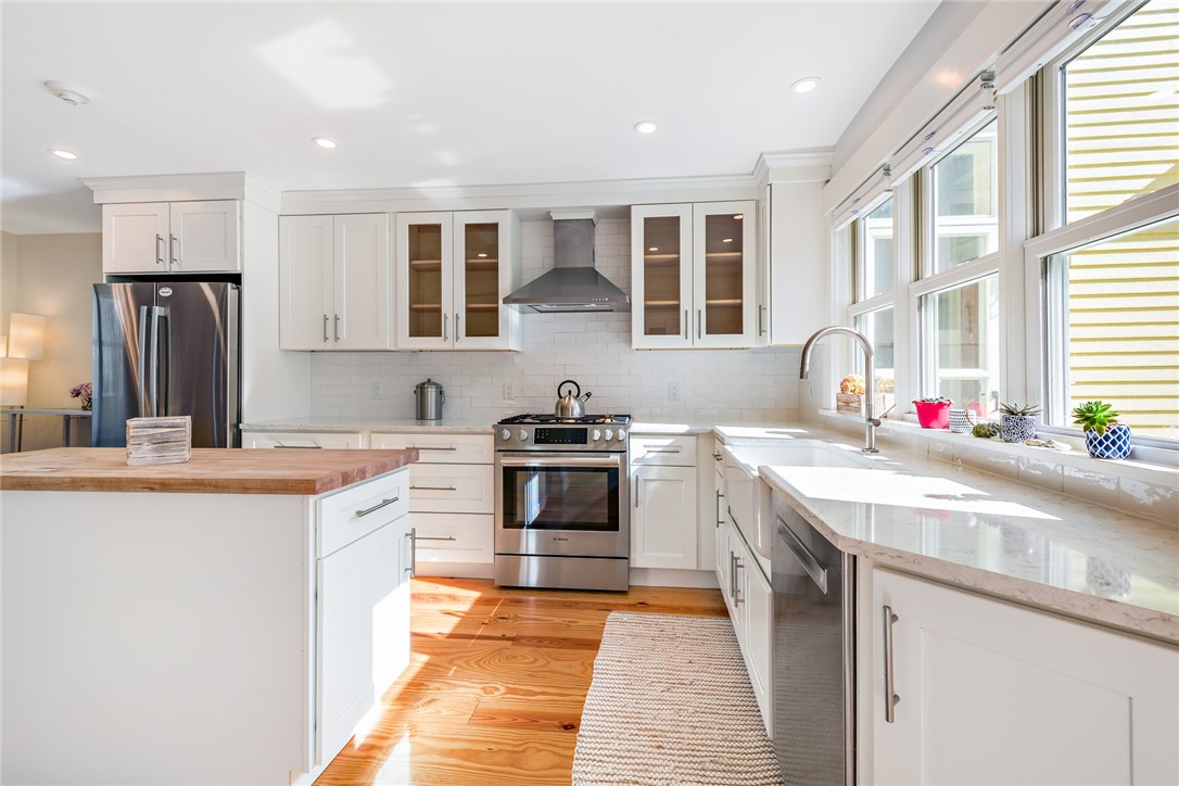 285 Stone Church Road Tiverton, RI 02878 - Photo 32 of 40