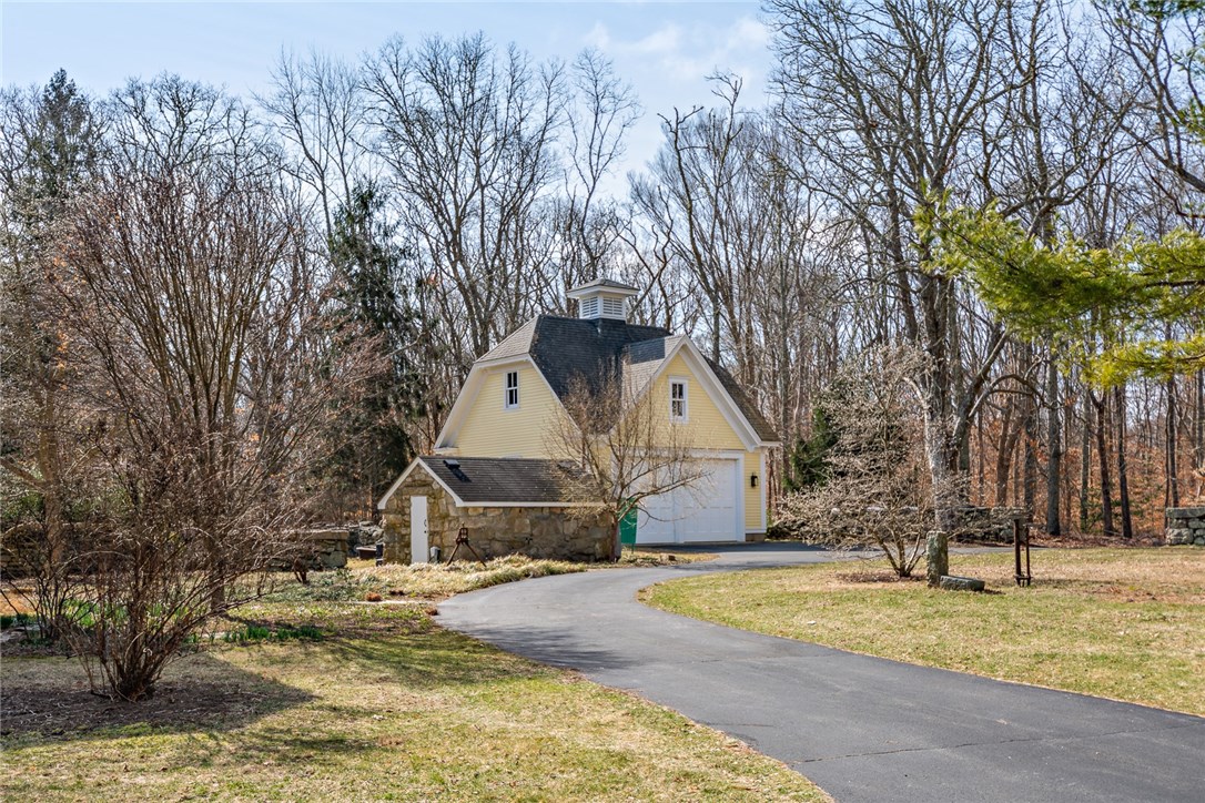 285 Stone Church Road Tiverton, RI 02878 - Photo 38 of 40