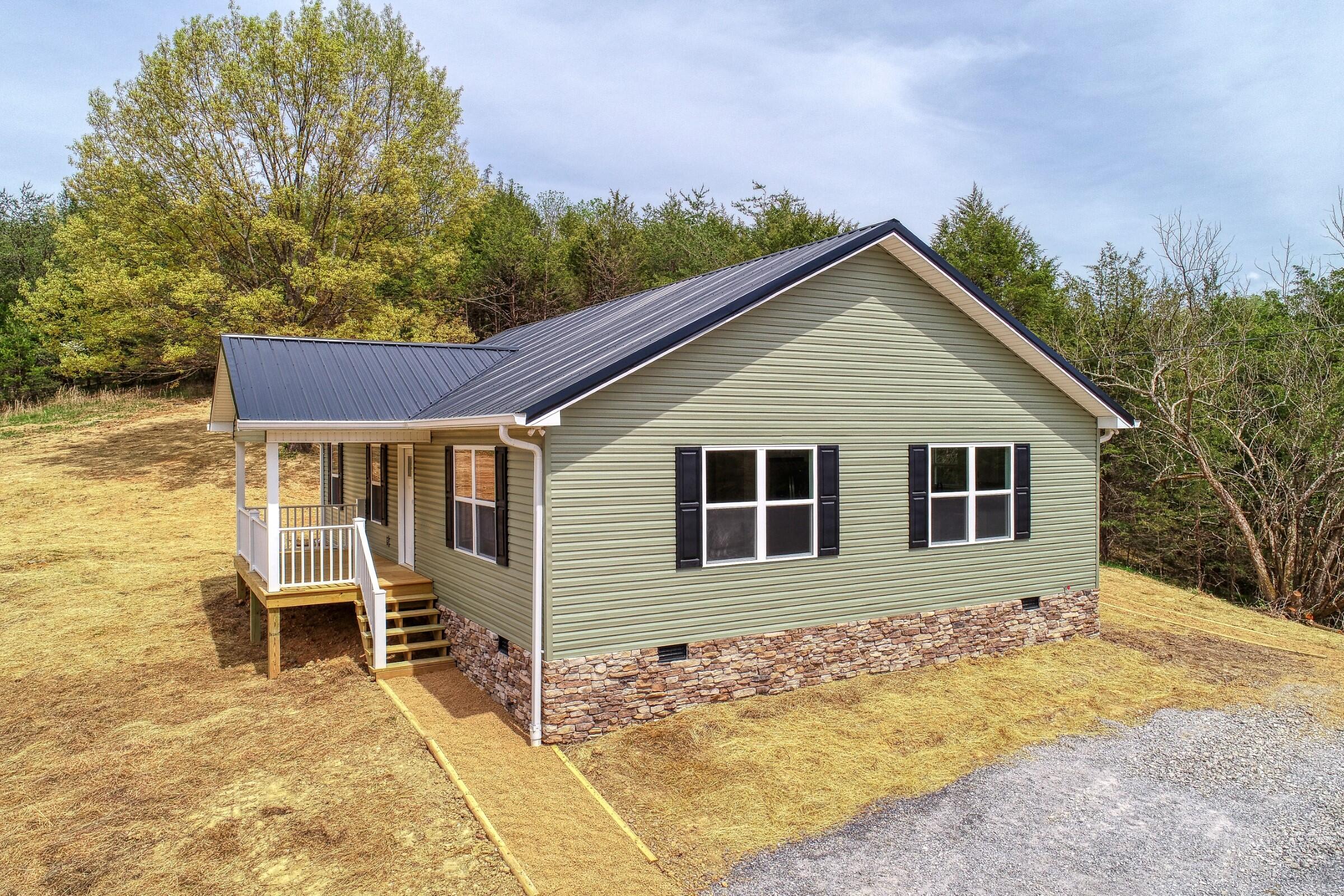 204 Foster Road Rogersville, TN 37857 - Photo 5 of 72 Webb. 204 Foster Rd. Rog FULL RESa (5 o