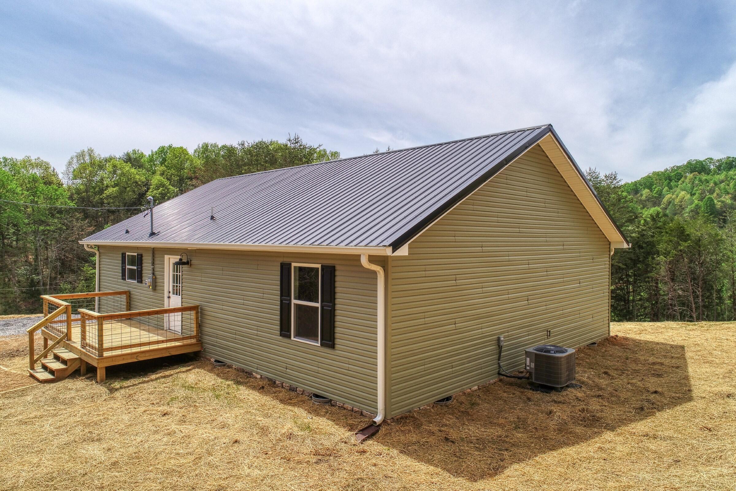 204 Foster Road Rogersville, TN 37857 - Photo 8 of 72 Webb. 204 Foster Rd. Rog FULL RESa (8 o