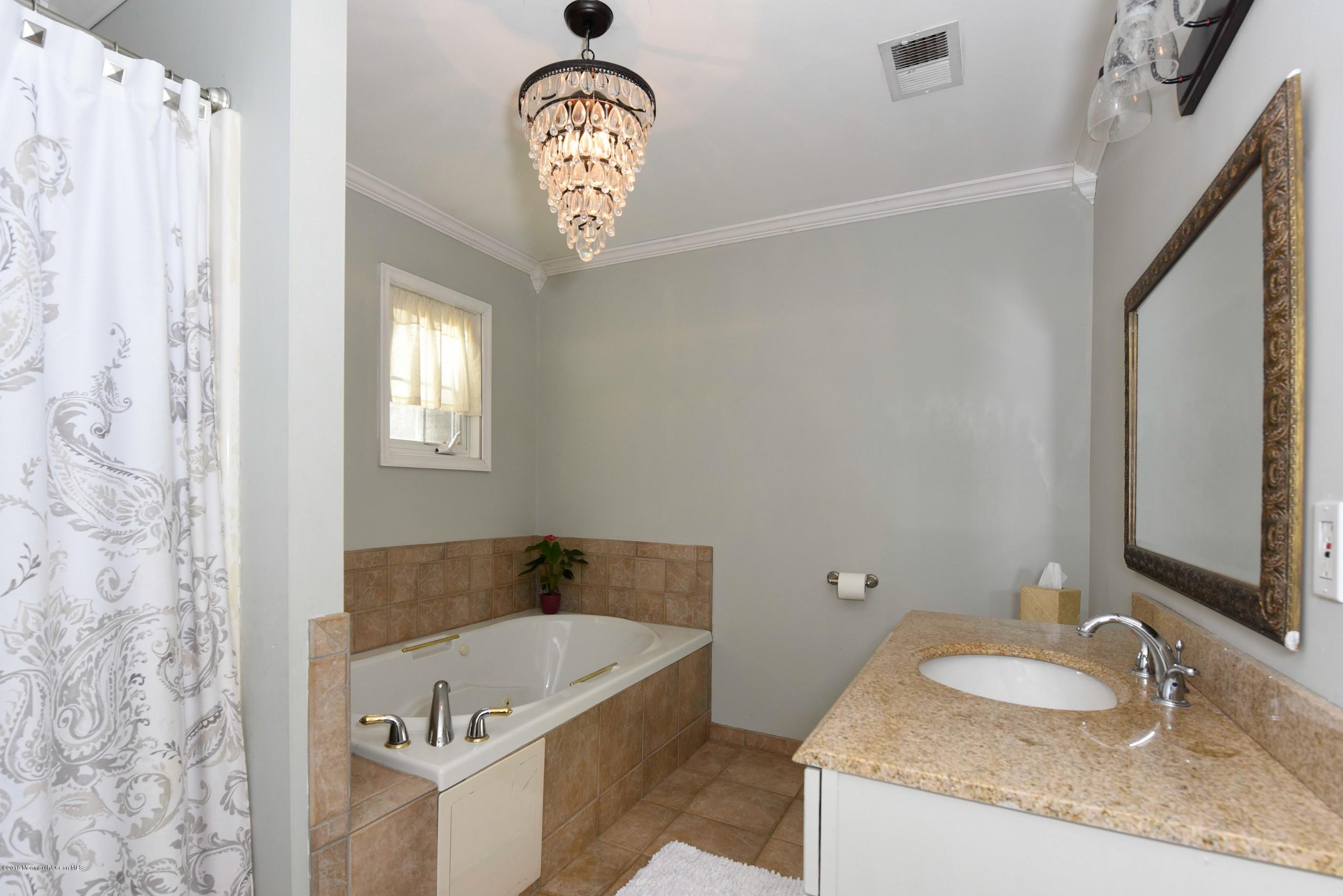 9 Robin Road Rumson, NJ 07760 - Photo 18 of 22 SPP_5965-Edit