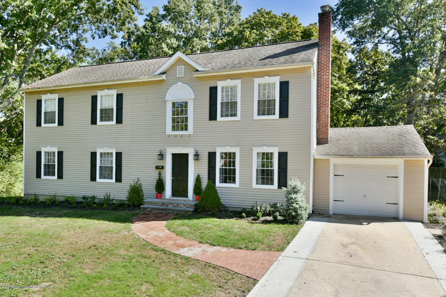 9 Robin Road Rumson, NJ 07760 - Photo 22 of 22 FRONT