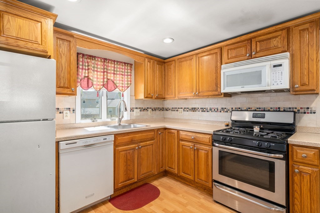 90 Codman Road Norwood, MA 02062 - Photo 14 of 25 Gallery Image 14