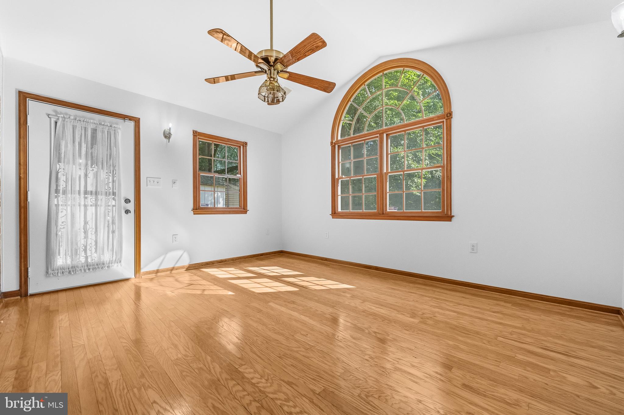 7233 Ashview Drive Springfield, VA 22153 - Photo 31 of 50 Gallery Image 31