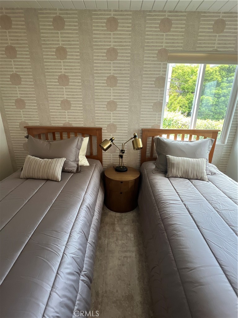 33792 Chula Vista Avenue Dana Point, CA 92629 - Photo 25 of 37 a balcony with furniture and a window