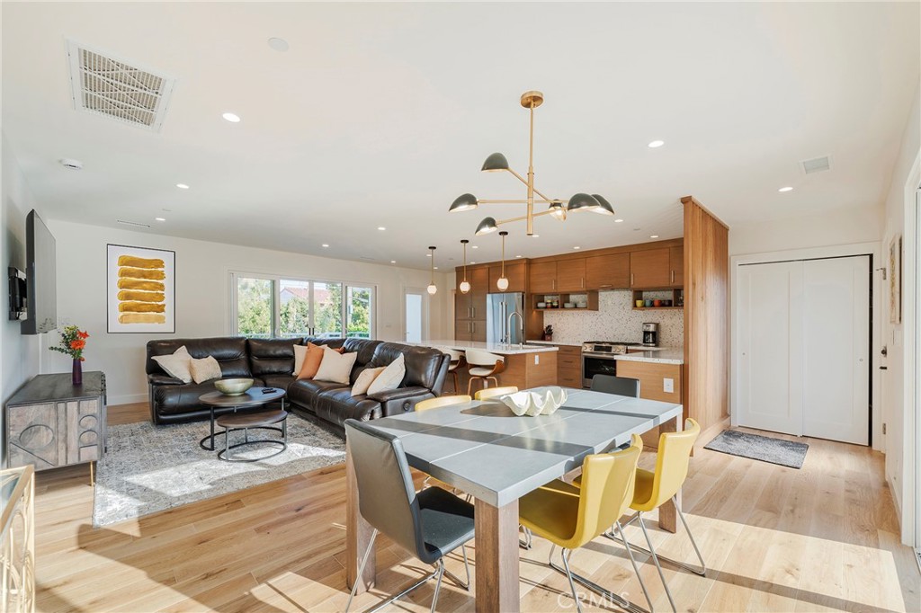 33792 Chula Vista Avenue Dana Point, CA 92629 - Photo 4 of 37 a view of a dining room and livingroom view