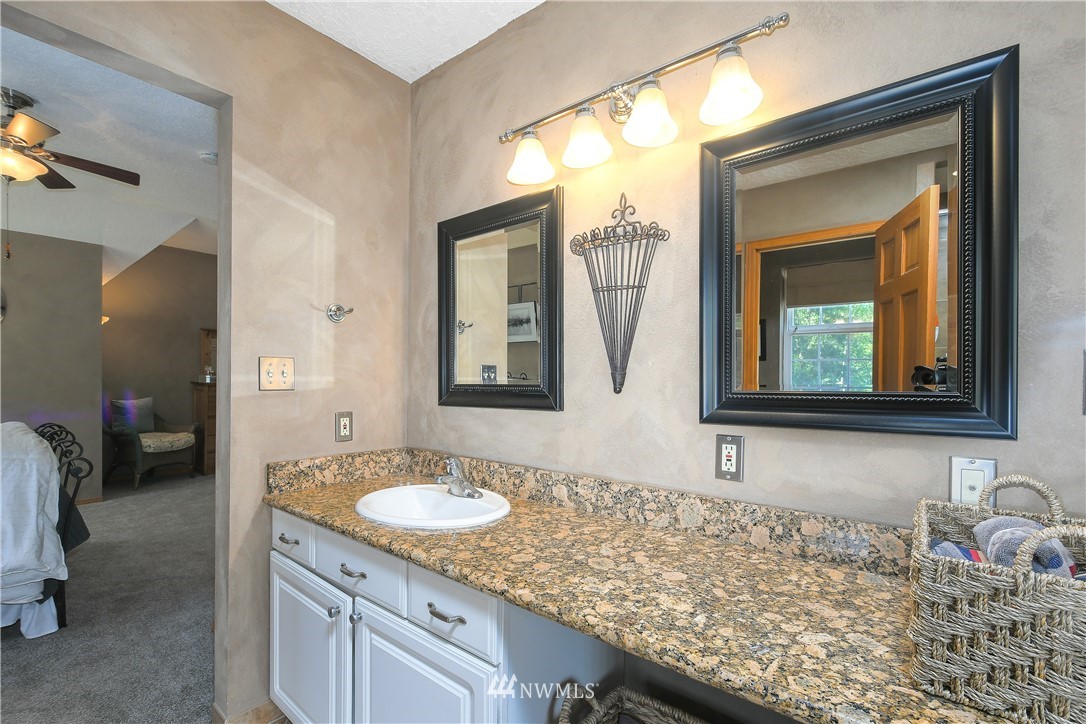 141 Sunny Basin Road Castle Rock, WA 98611 - Photo 23 of 40 Gallery Image 23