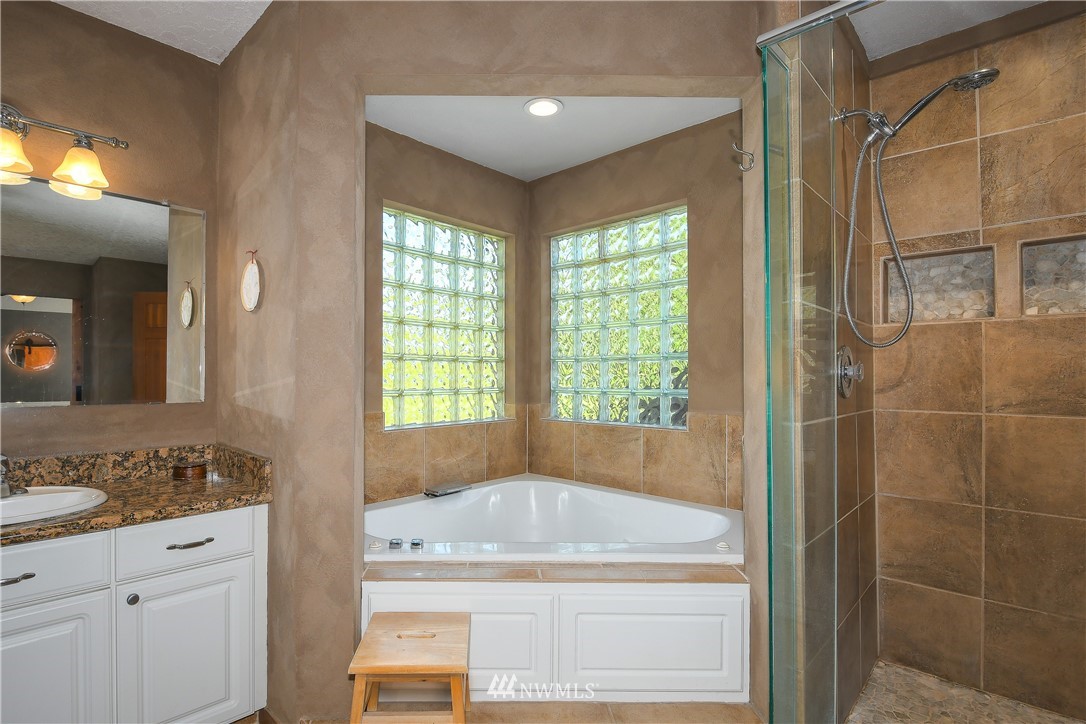 141 Sunny Basin Road Castle Rock, WA 98611 - Photo 24 of 40 Gallery Image 24