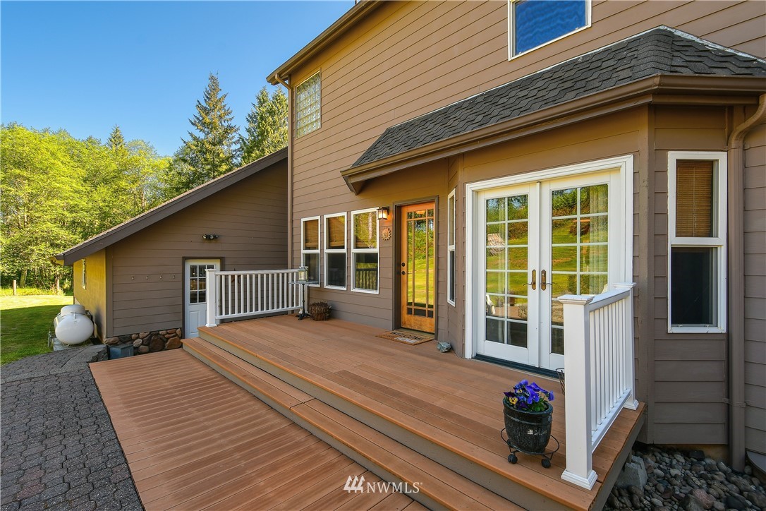 141 Sunny Basin Road Castle Rock, WA 98611 - Photo 31 of 40 Gallery Image 31