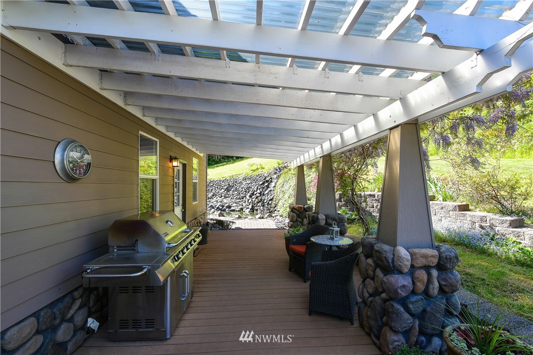 141 Sunny Basin Road Castle Rock, WA 98611 - Photo 32 of 40 Gallery Image 32
