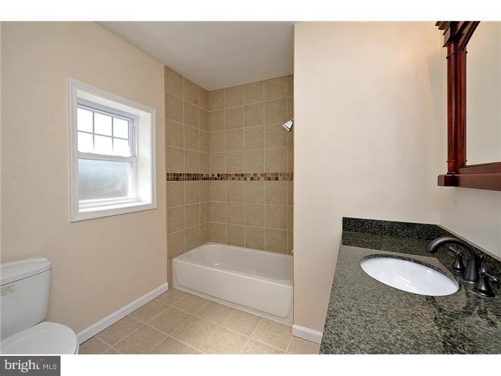 6944 Cresheim Road Philadelphia, PA 19119 - Photo 20 of 24 Bathroom