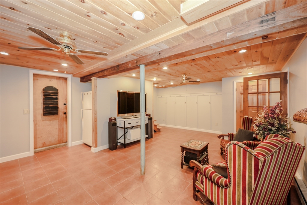 25 Autumn Road Wrentham, MA 02093 - Photo 42 of 42 Gallery Image 42