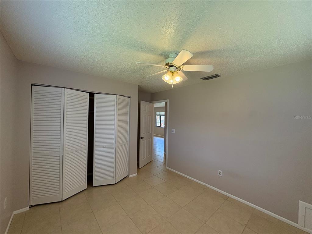 3927 Worcester Road Sarasota, FL 34231 - Photo 10 of 19 Gallery Image 10