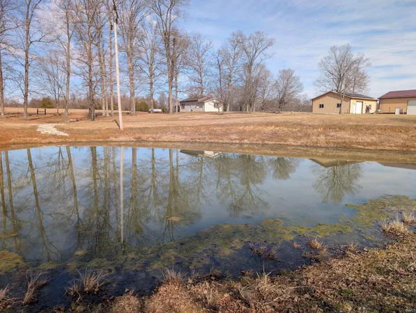 $1,250,000 | 2810 East Old Us 50, Bedford, IN 47421