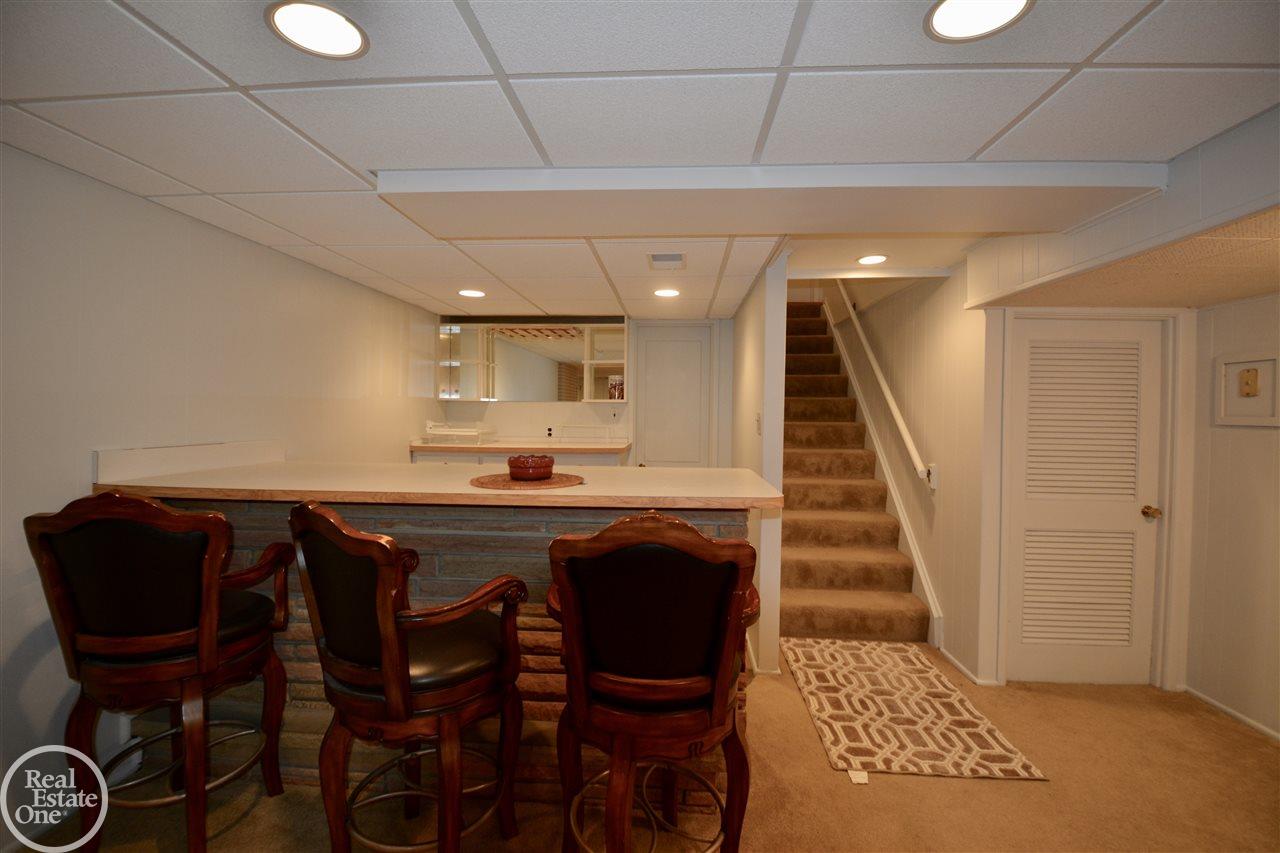 475 Lexington Road Grosse Pointe Farms, MI 48236 - Photo 28 of 40