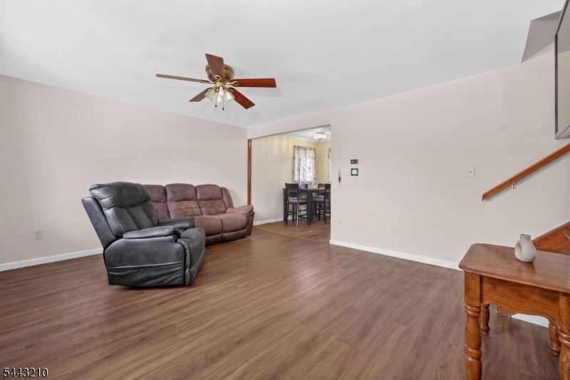 324 Ralph Street Somerset, NJ 08873 - Photo 9 of 29