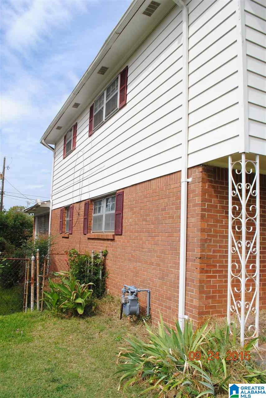 620 Center Place Southwest Birmingham, AL 35211 - Photo 4 of 16