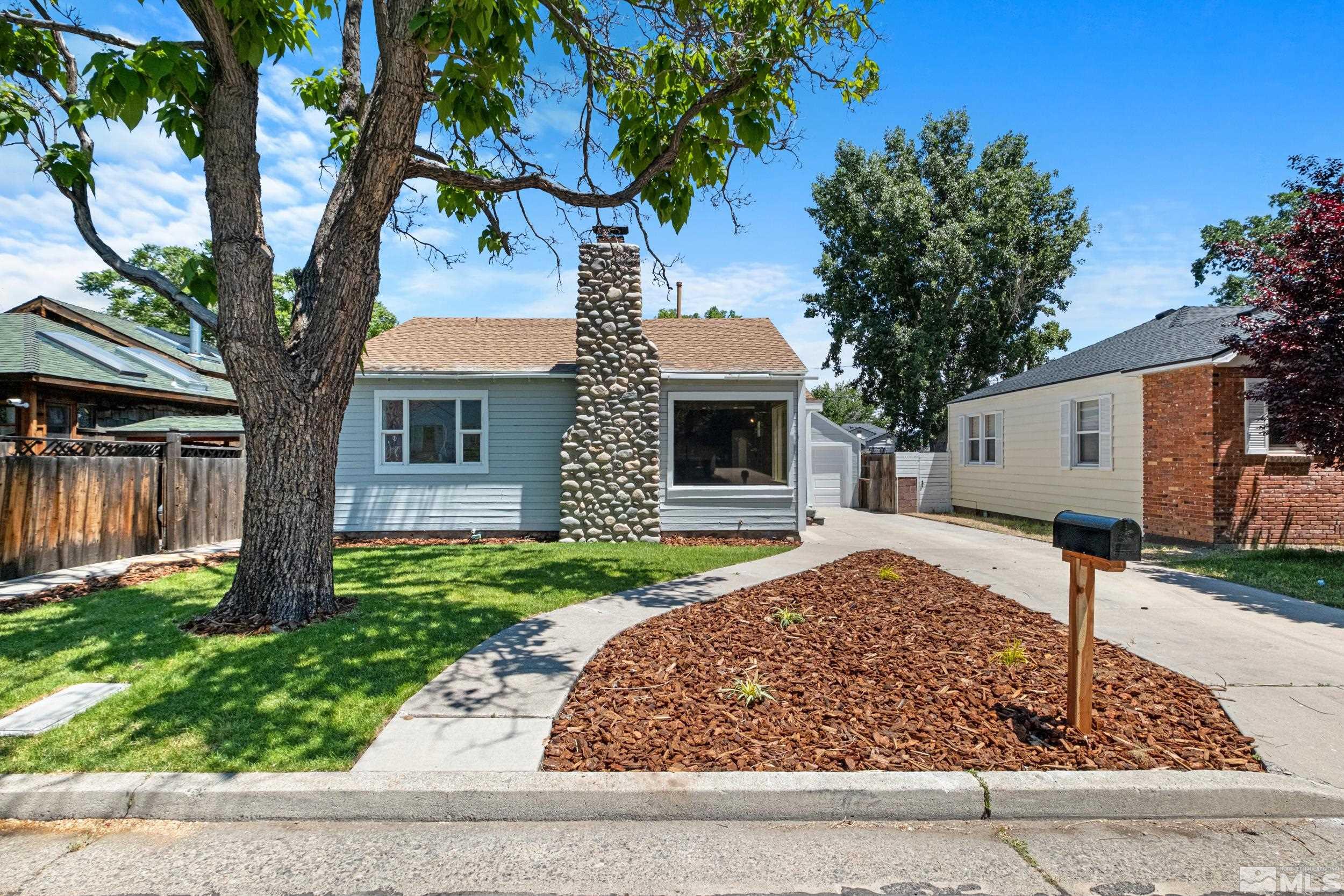 1620 Hoyt Street Reno, NV 89509 - Photo 1 of 39 Photo 1