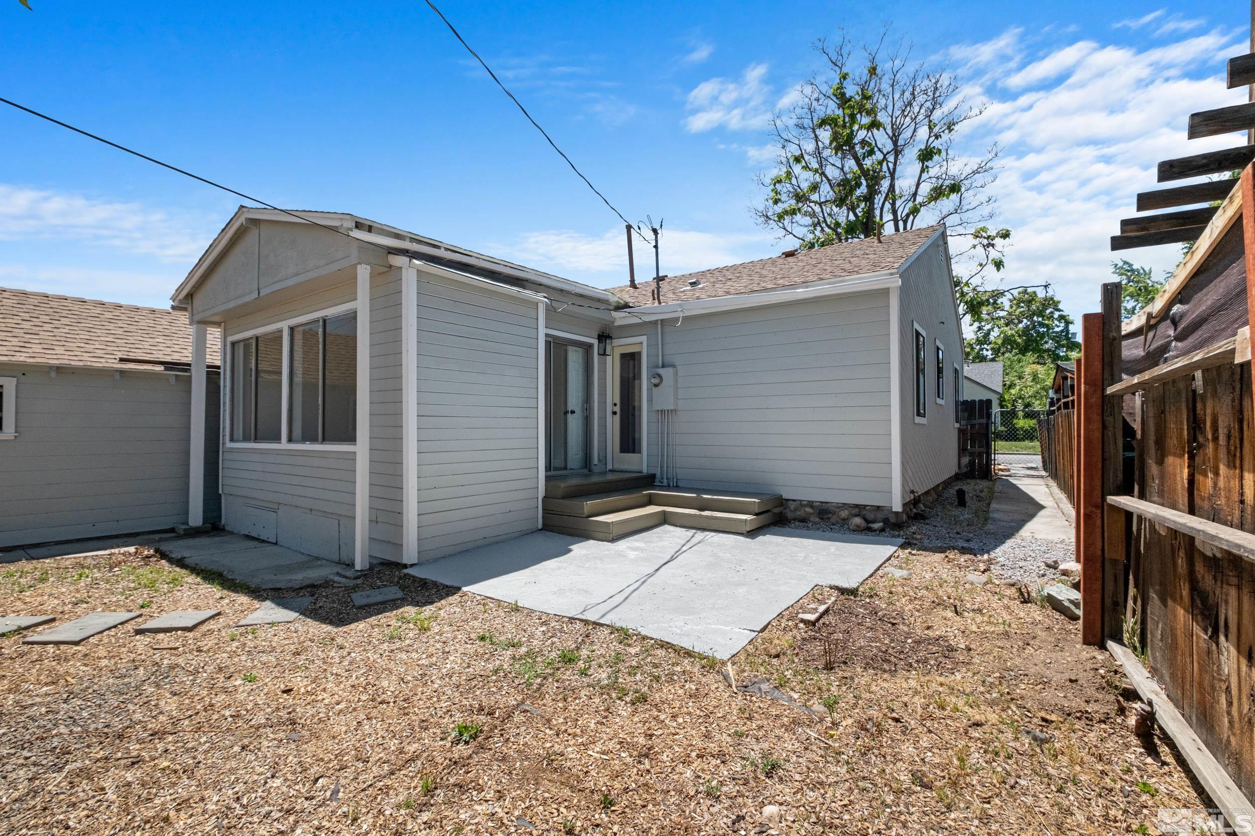 1620 Hoyt Street Reno, NV 89509 - Photo 27 of 39 Photo 27