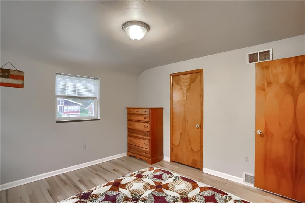 140 Jacks Run Road Pittsburgh, PA 15214 - Photo 22 of 46 Gallery Image 22
