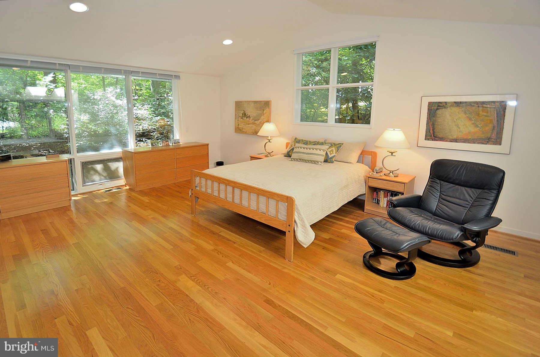 7217 Stafford Road Alexandria, VA 22307 - Photo 15 of 29 Bedroom (Master)
