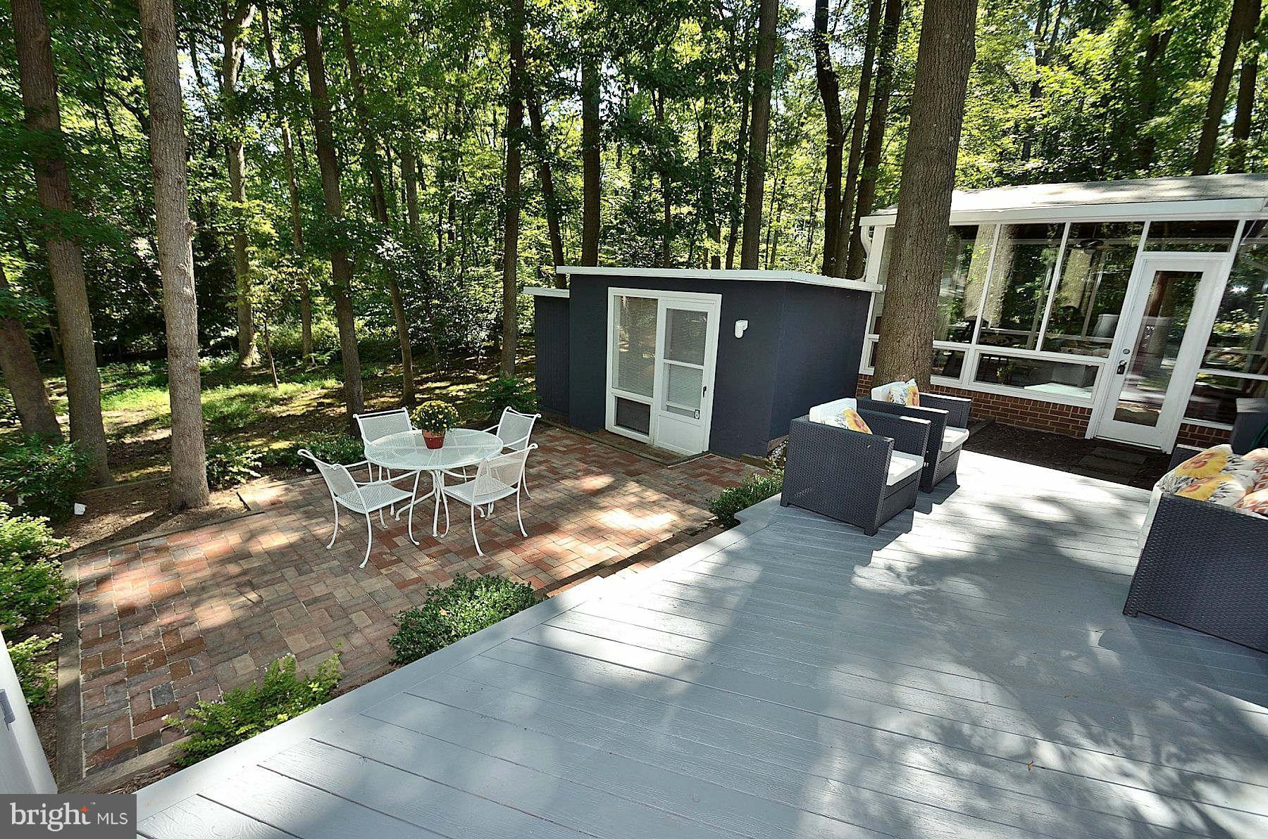 7217 Stafford Road Alexandria, VA 22307 - Photo 28 of 29 Sun Deck