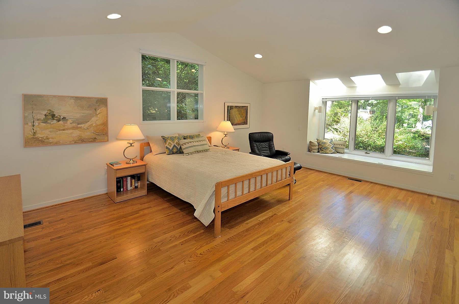 7217 Stafford Road Alexandria, VA 22307 - Photo 5 of 29 Bedroom (Master)