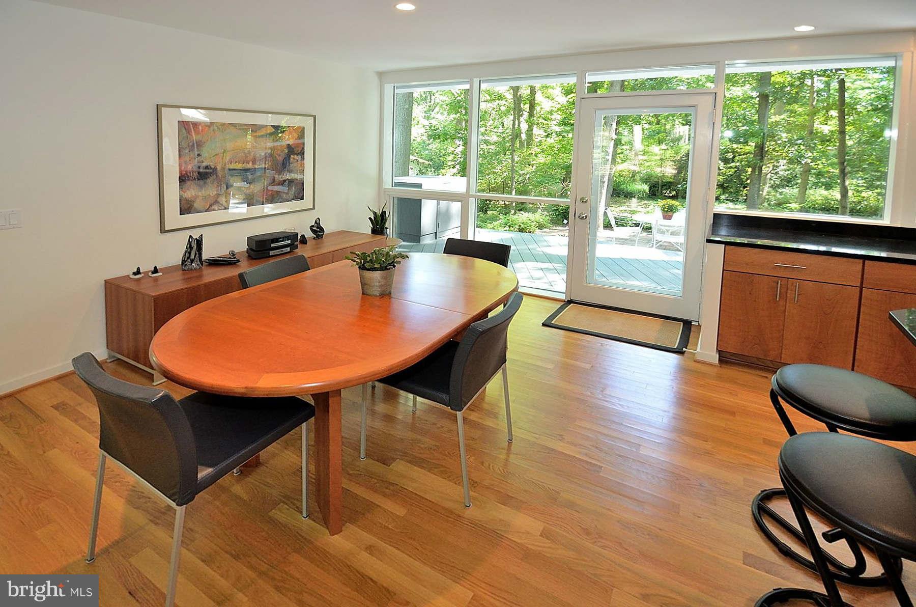 7217 Stafford Road Alexandria, VA 22307 - Photo 9 of 29 Dining Room