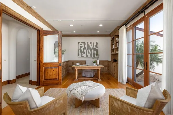 $5,999,000 | 8136 Entrada De Luz East, San Diego, CA 92127