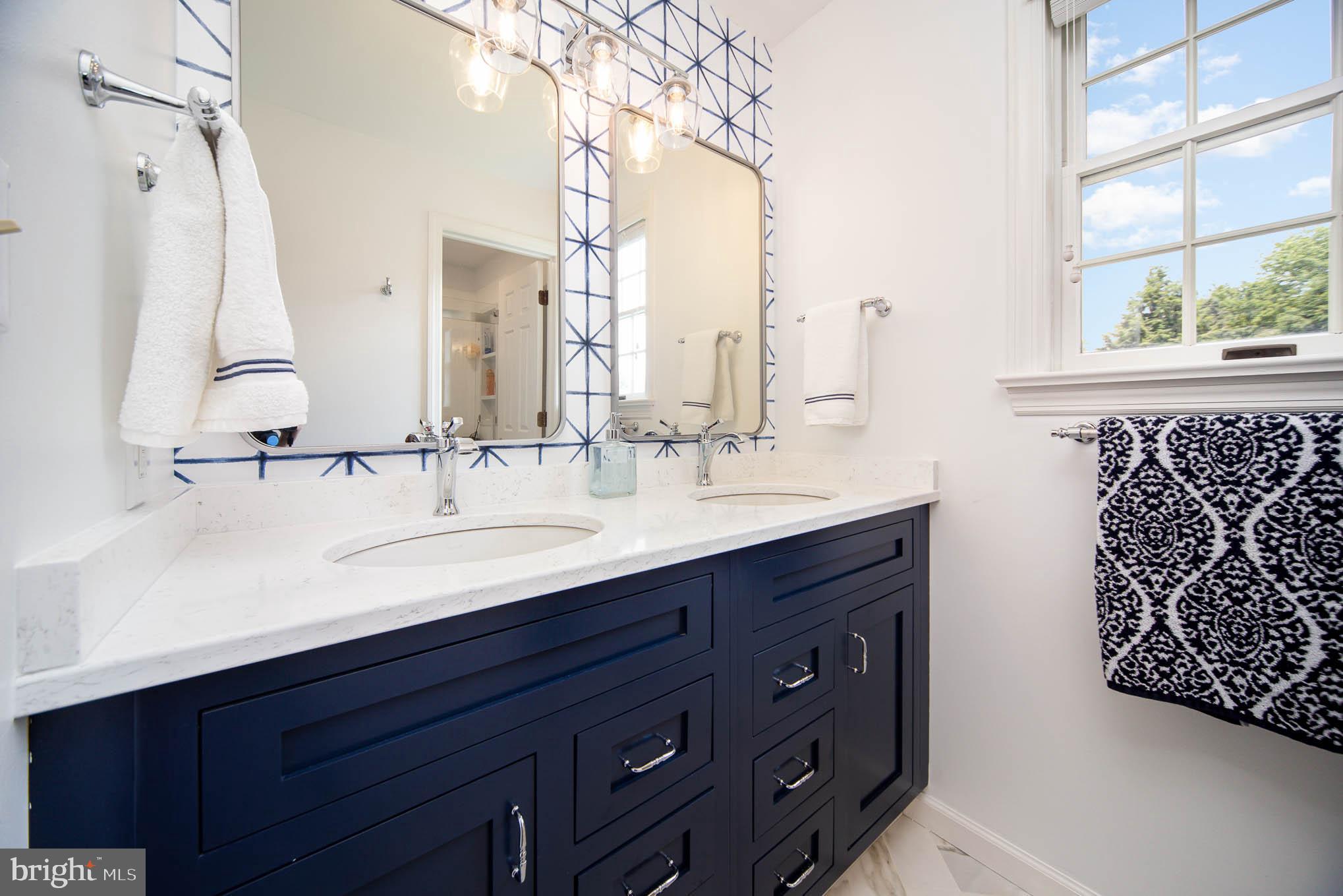 339 Knights Bridge Way Lititz, PA 17543 - Photo 13 of 32