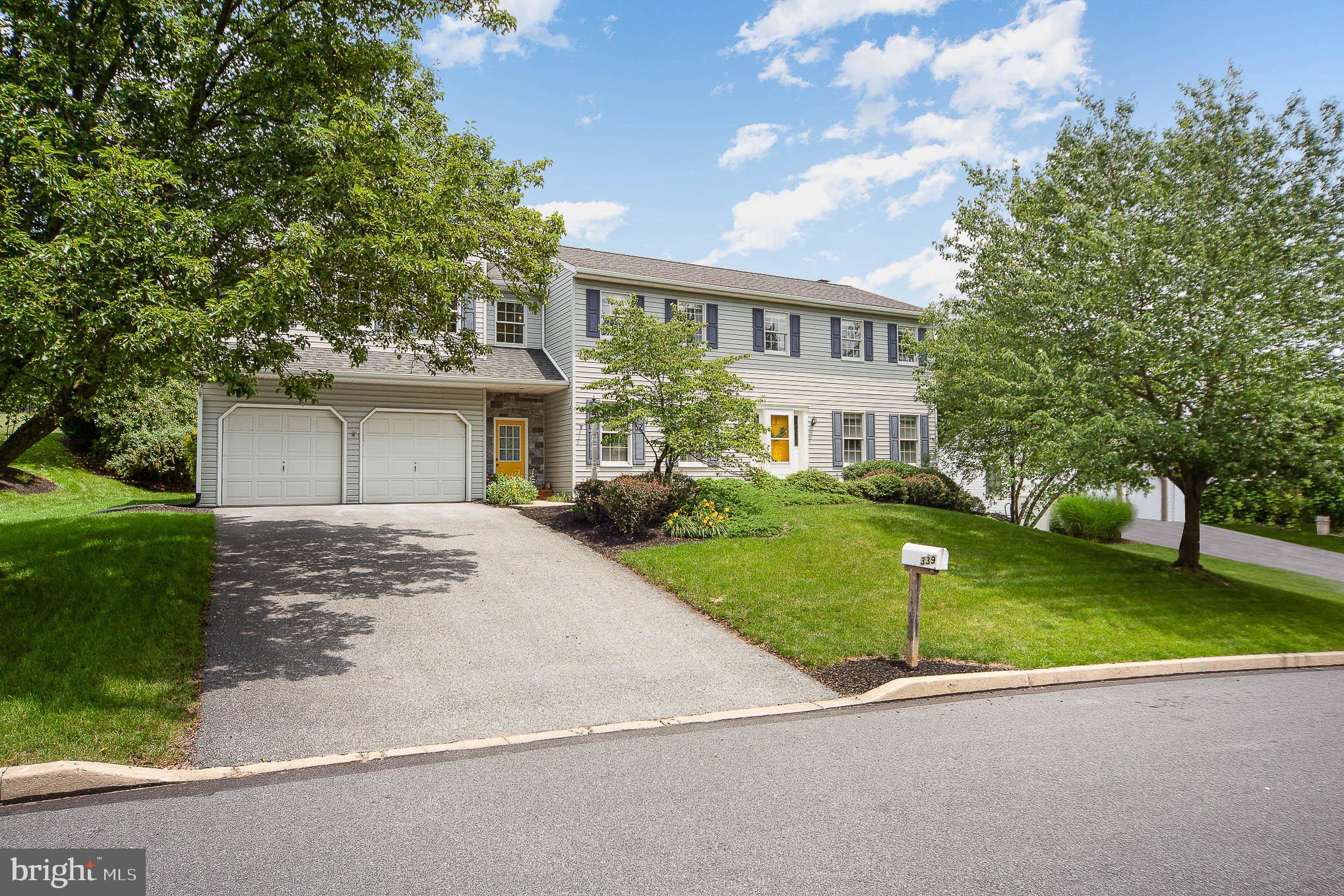 339 Knights Bridge Way Lititz, PA 17543 - Photo 3 of 32