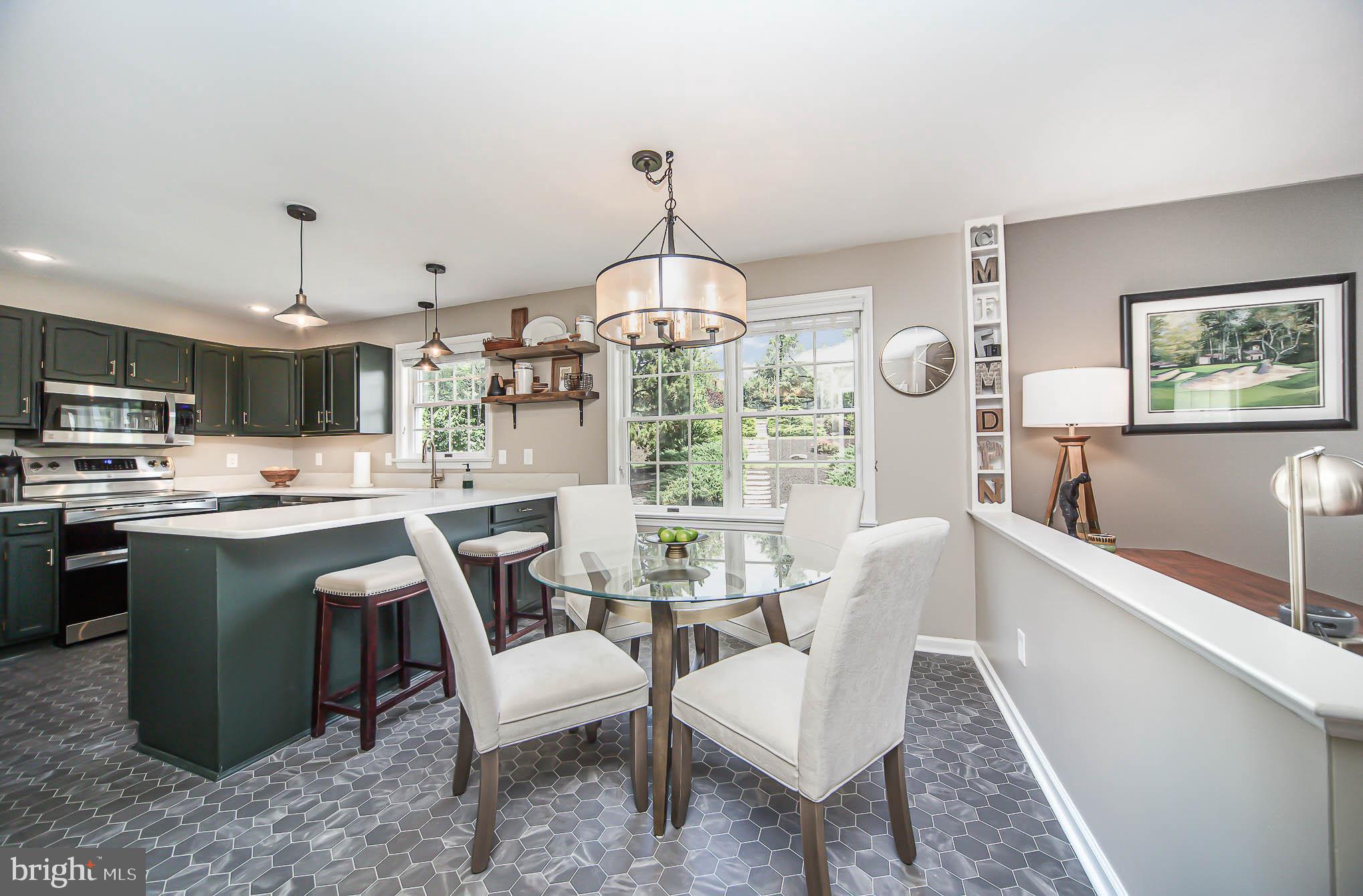 339 Knights Bridge Way Lititz, PA 17543 - Photo 7 of 32