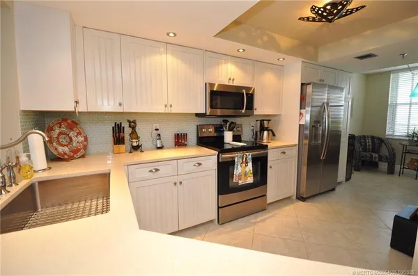 $3,000 | 9600 South Ocean Drive, Unit 708, Jensen Beach, FL 34957