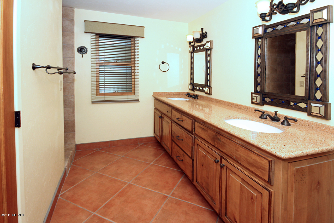 800 West Panorama Road Tucson, AZ 85704 - Photo 22 of 38 Gallery Image 22