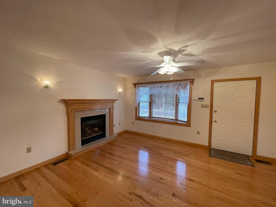 25 Tournament Way Hazleton, PA 18202 - Photo 40 of 66 annex living room with FP private entrance