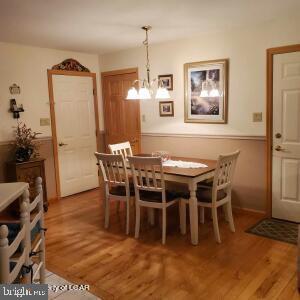 25 Tournament Way Hazleton, PA 18202 - Photo 42 of 66 annex dining area