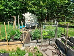 25 Tournament Way Hazleton, PA 18202 - Photo 48 of 66 fenced in garden beds