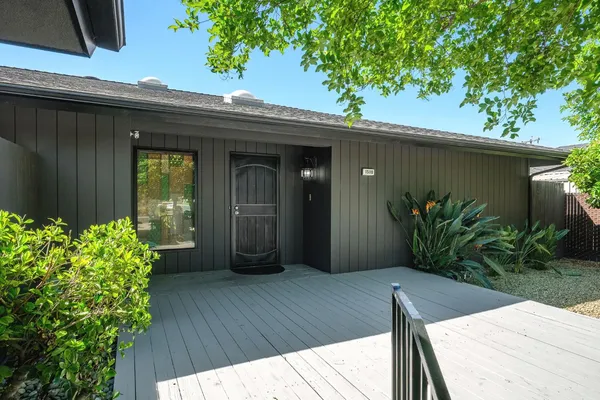 $549,000 | 1510 East Austin Way, Fresno, CA 93704